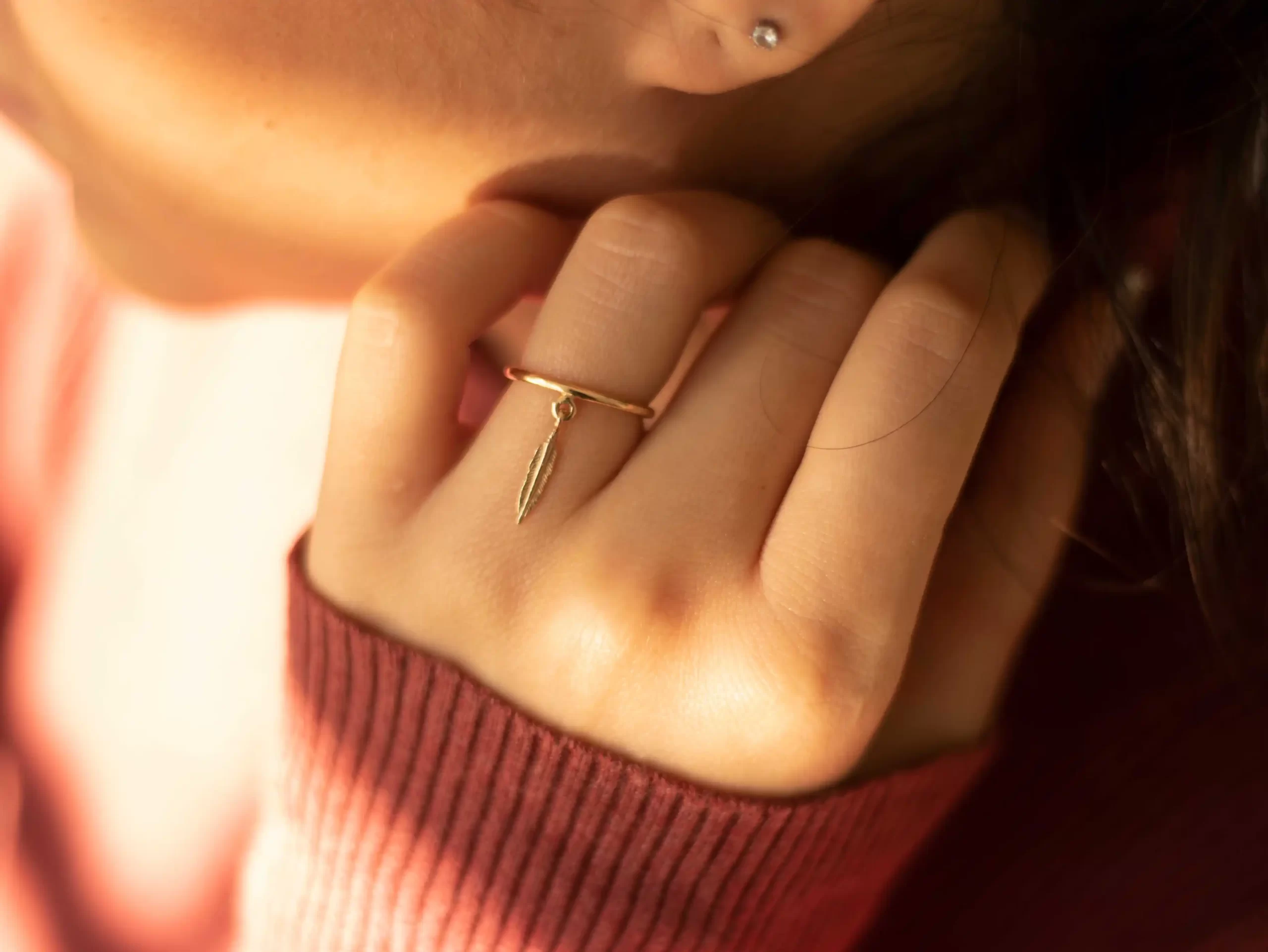 انگشتر تسمه پر