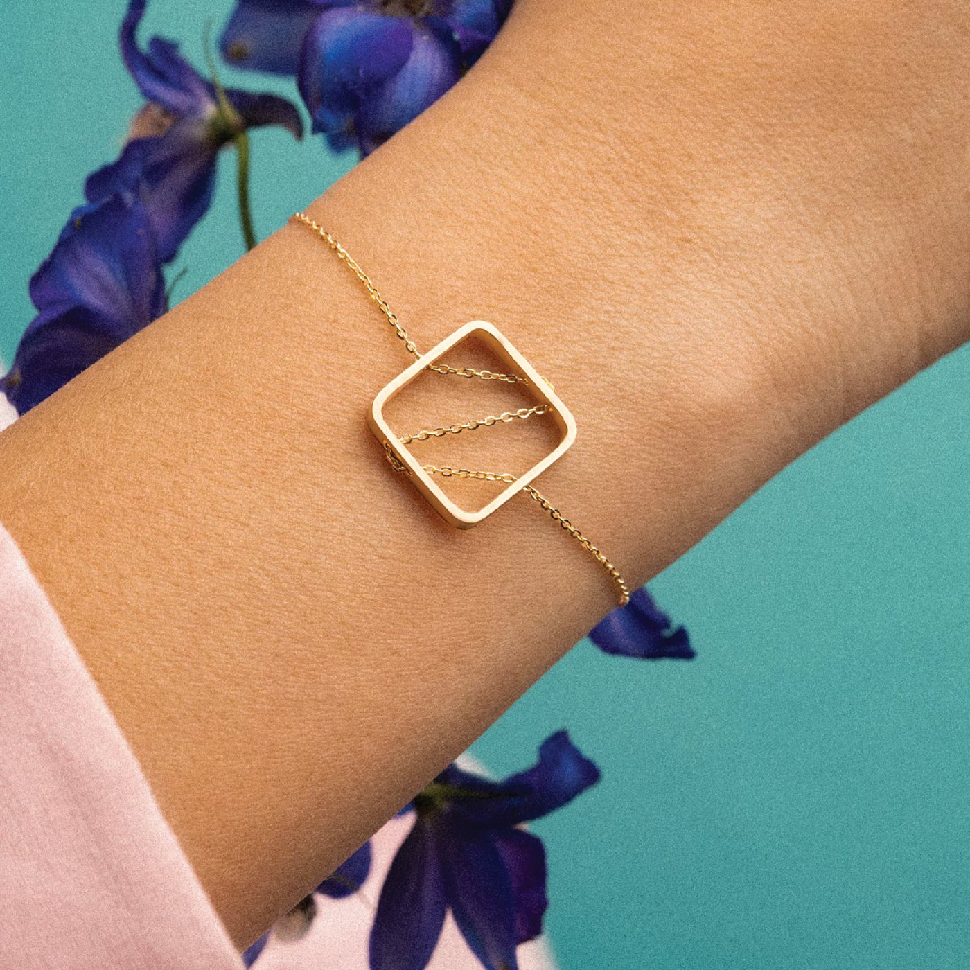 دستبند مربع زنجیر