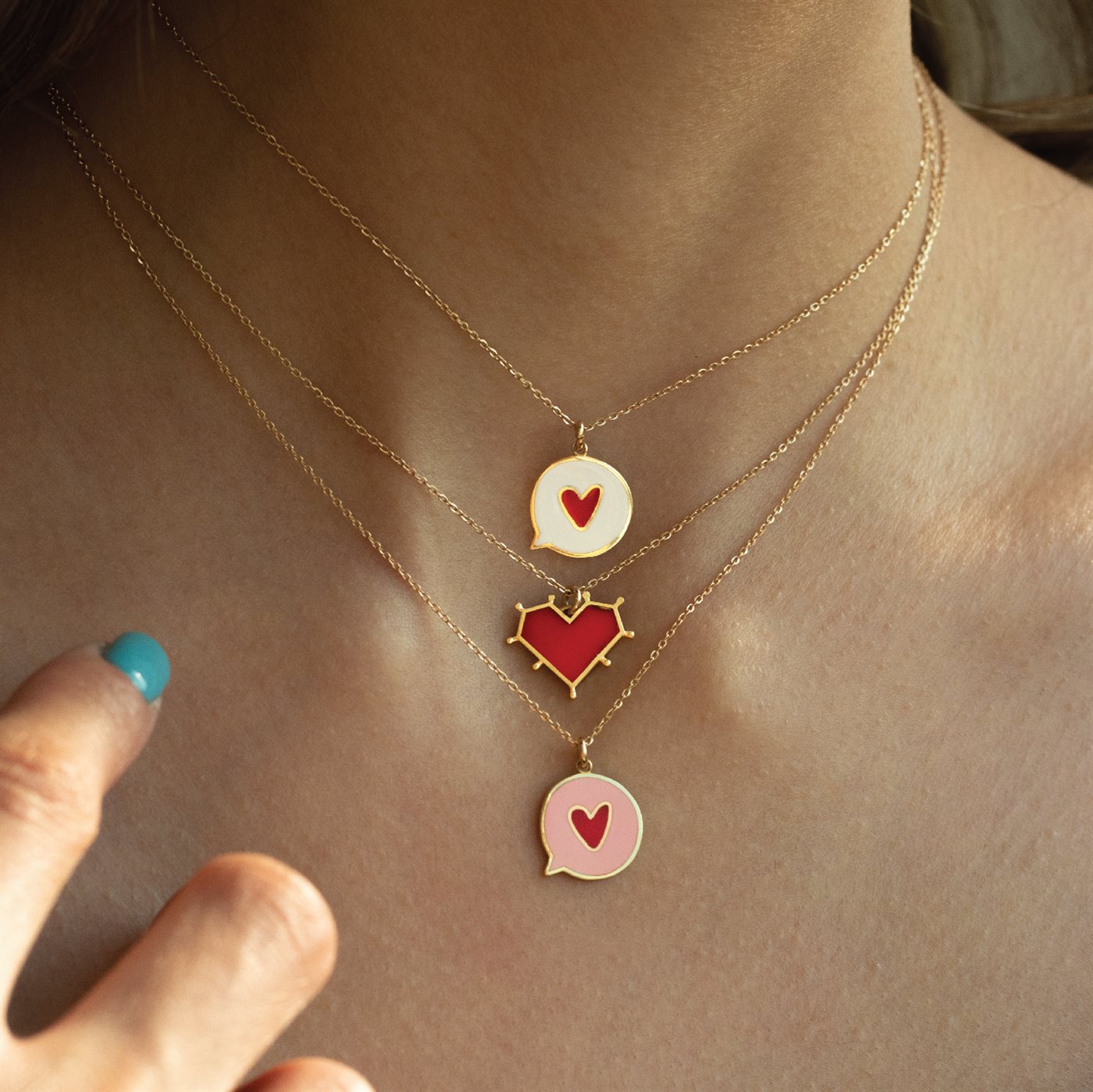 گردنبند قلب کامنت سفید