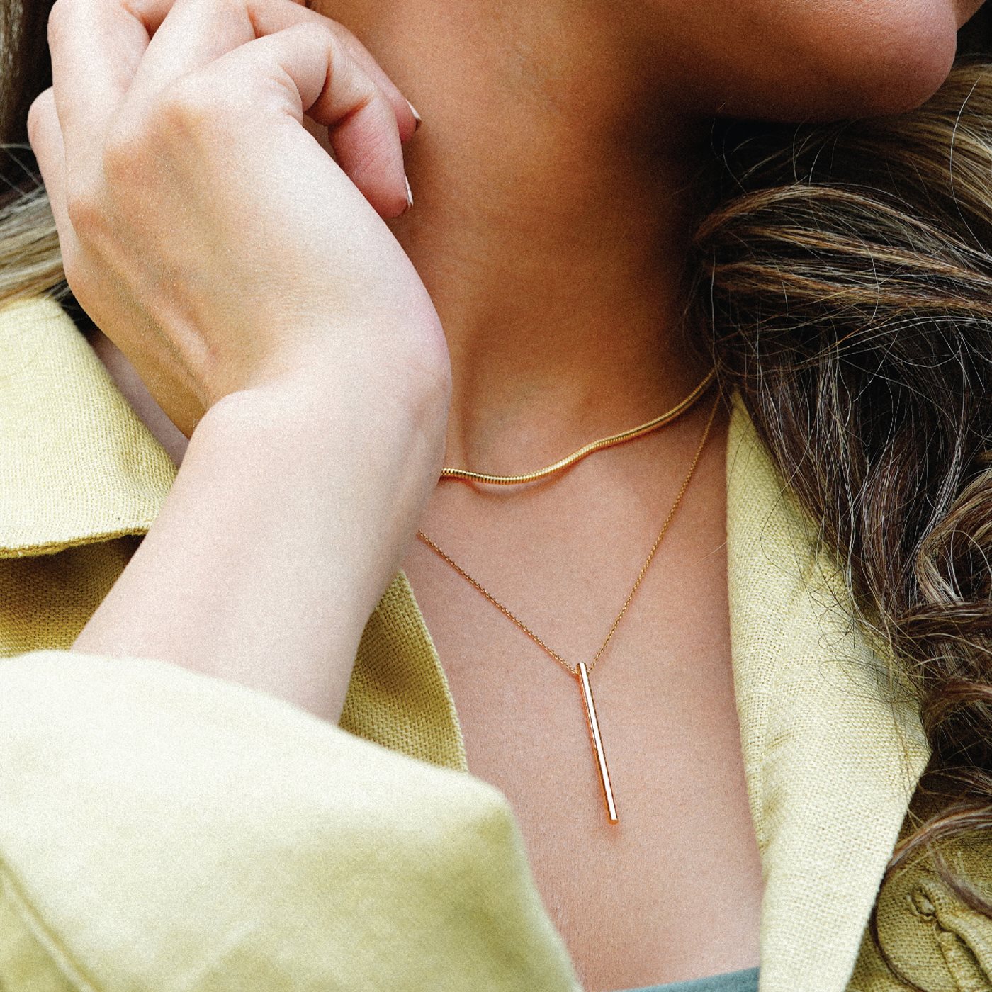 گردنبند میله گرد