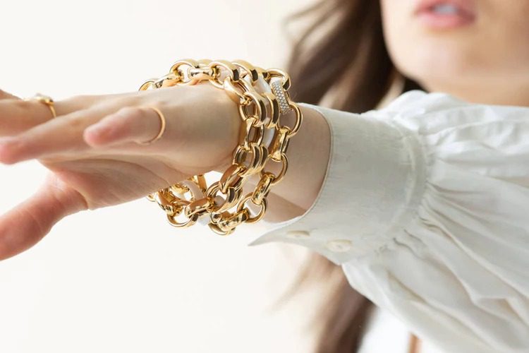 راهنمای خرید دستبند طلا، نکات کلیدی برای خرید دستبند طلا